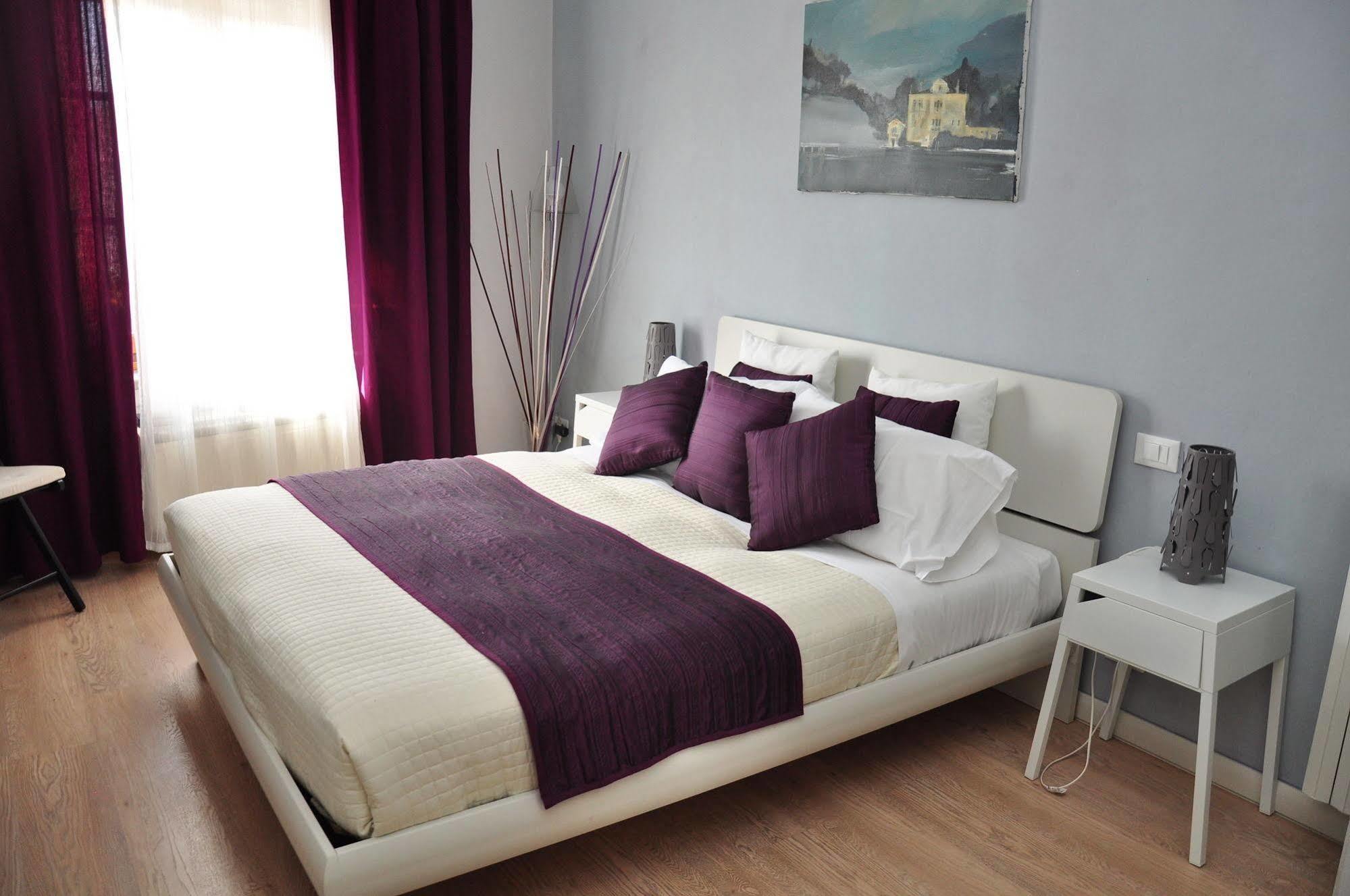 At Home Bed And Breakfast Lucques Extérieur photo